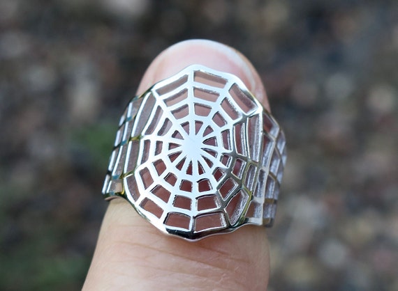 Vintage 925 Sterling Silver Spiderweb Ring