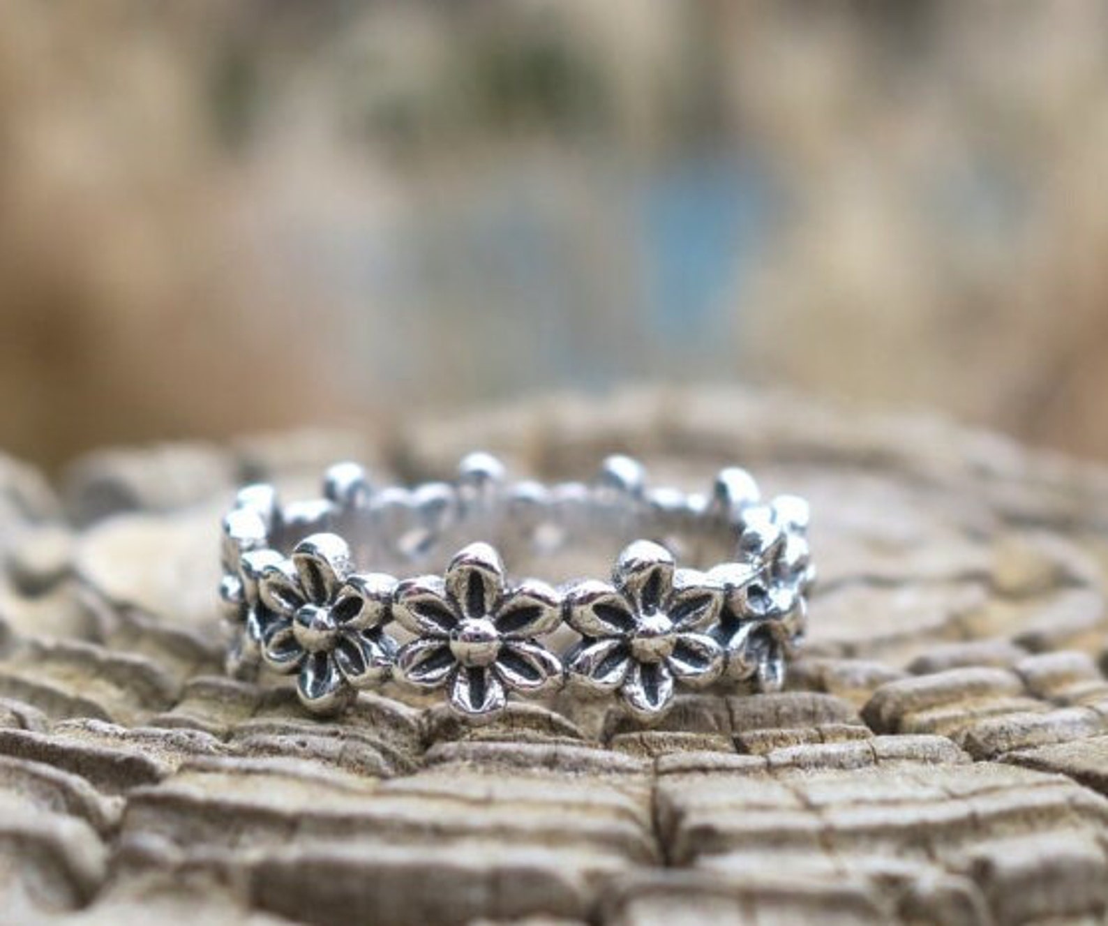 925 Sterling Silver Vintage Embossed Floral Ring