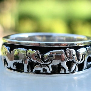 Vintage 925 Sterling Silver Elephant Spinner Ring