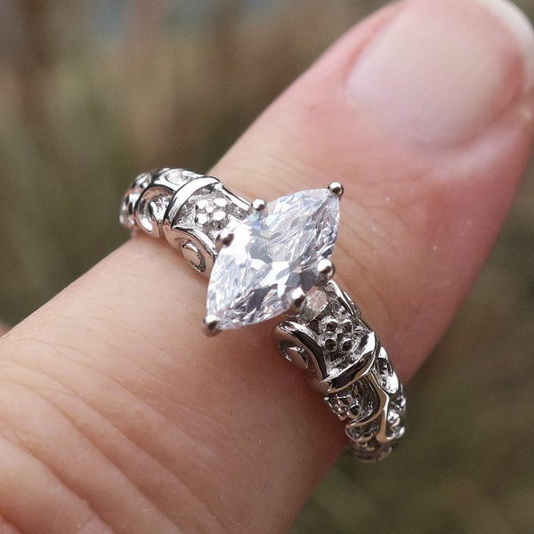 Uloveido Donne 925 Sterling Silver Marquise Cut CZ Corona Anello di Nozze Guard Enhancer 2 pz Stack Anelli Set Y1025, cristallo, zirconia cubica