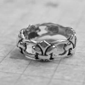 Vintage 925 Sterling Silver Fleur De Lis Ring