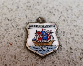 Vintage REU 925 Silver and Enamel Bremerhaven Germany Travel Shield Charm