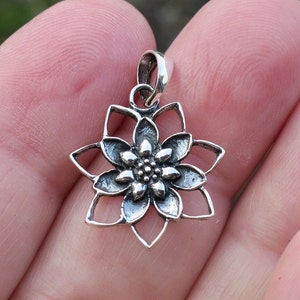 925 Sterling Silver Lotus Pendant