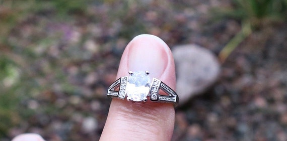 Vintage 925 Sterling Silver and CZ Engagement Ring - image 8