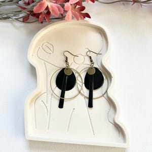 Tagua earrings, tagua nut jewelry, dangle black earrings, gift for her, black earrings, black drop earrings, black nut tea drop earrings