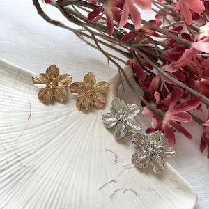 Large Stainless Steel Flower Stud Earrings: Boho Party Jewelry