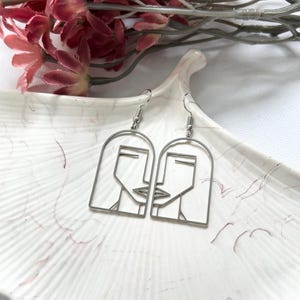 Human face earrings, face silhouette dangle, silver earrings, face statement earrings, sterling earrings, face earrings, dangle faces