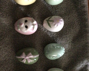 Ceramic Easter eggs 8 total