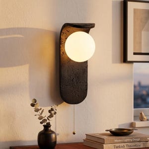 Applique da parete in travertino nero, lampada da parete in vetro curvo, lampada da comodino moderna, applique da camera da letto in stile giapponese, lampada da toeletta con interruttore a catenella
