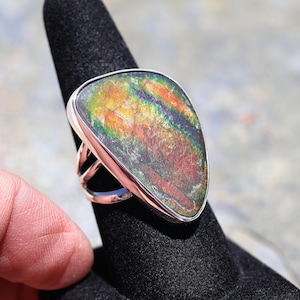 AMMOLITE RING, Beautiful Fiery, Red&#39;s, Greens, and Golds, Spectacular Colors, Size 10, Natural Fossil, Sterling Silver