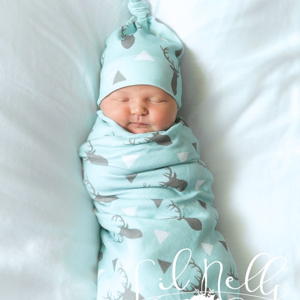 Organic Baby Boy Coming Home Outfit, Deer Swaddle and Knot Hat, Boy Leggings,Baby Boy Take Home Outfit and Blanket, Triangle Deer Modern Boy