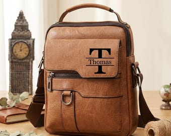 Bolsa de ombro masculina personalizada, bolsa mensageiro de couro PU com monograma personalizado, bolsa transversal executiva, presente para pai, presente para namorado, presente para ele.