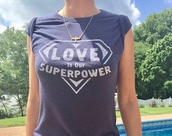 Amore è il nostro potere Super - t-shirt Unisex morbido blu Navy