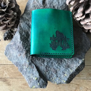 Bigfoot Hunter Leather Wallet / Bigfoot / Sasquatch / Green / Leather / Men's Wallet / Gift for Him / Father's Day / Anniversary / Birthday