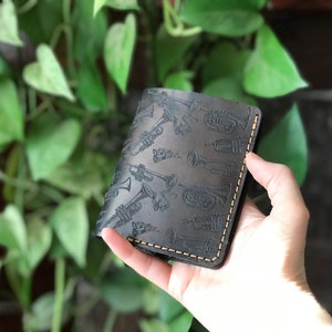 Trompeta Leather Bifold Wallet / Cuero / Negro / Trompetas / Regalo para Él / Aniversario / Cumpleaños / Relleno de medias / Día del Padre