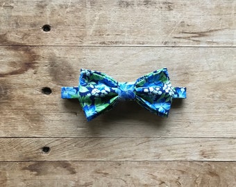 Simply Me • Gentlemen | Men’s Bow Tie | Floral and Foliage Print | Dark Blue/Blue/Green/White | Adjustable | Handmade | Wedding | Prom