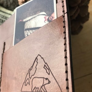 Cartera plegable de cuero de oso pardo / Oso pardo / Cartera de cuero / Cuero / Día del Padre / Aniversario / Cumpleaños / Relleno de medias / Marrón imagen 5