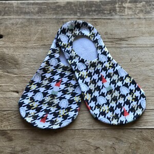 Gnome and Hedgehog No-Show Socks | Leaves | Houndstooth | Black, White, and Red | Women&#39;s Footwear | Socks | Stocking Stuffer | Gift