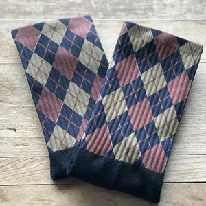 Argyle Crew Strumpor | Argyle | Crew Strumpor | Tegelröd/Karamell Olivgrön/Svart | Present till Honom | Fars dag | Jubileum | Födelsedag | Present