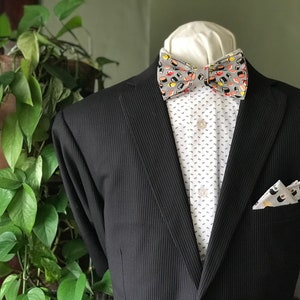 Simply Me • Gentlemen | Men’s Adjustable Bow Tie & Pocket Square | Sushi and California Roll Print | Grey Yellow Orange | Handmade | Wedding