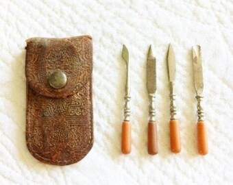 Vintage Austrian Manicure Set with Embossed Leather Pouch, Cottage Home, Olives and Doves