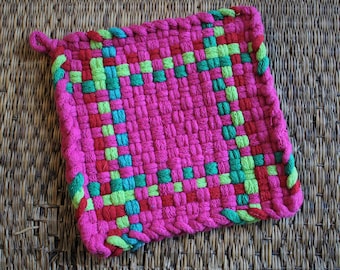 Retro Woven Cotton Pot Holder in vibrant pink and green, potholder, throwback, old-fashioned, vintage kitchen, gift for cook, housewarming
