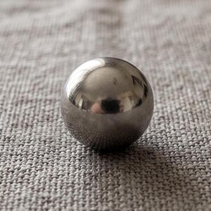 Titankula 19 mm, precisionsmetallkula, minimalistisk EDC-tillbehör, modernt titansamlarföremål för vardagsbruk