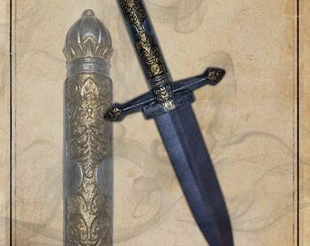 Styletot foam LARP poniard for live action role playing or cosplay.