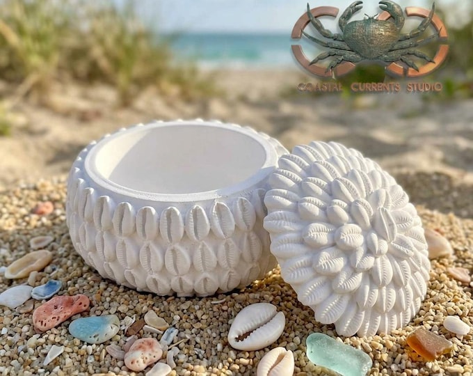 Moana Shell Bowl With Lid