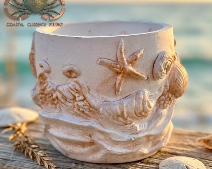 Beachcomber's Relic Container