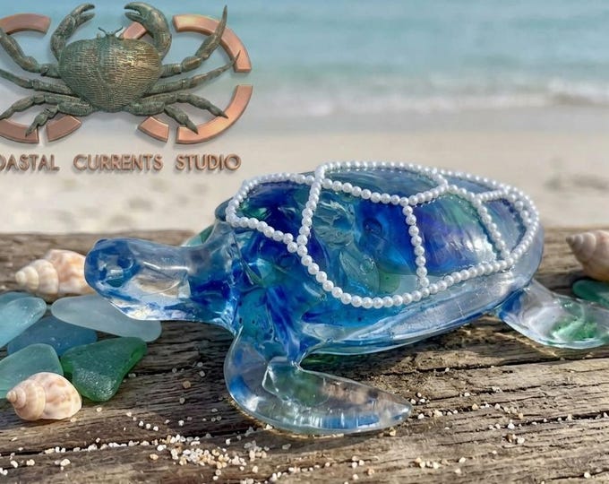 Pearl Crested Sea Glass Turtle
