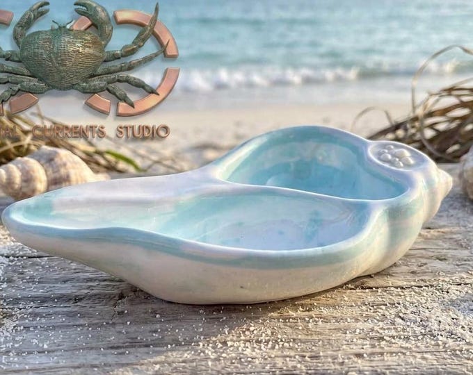 Cresting Wave Conch Dish