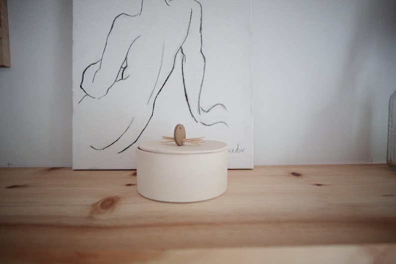 Minimal Jewelry Box, Aesthetic Jewelry Box, Ceramic Jewelry Box, Wedding Gift, Ceramic Anniversary Gift, Minimal Gift For Her, Memento Gift image 4