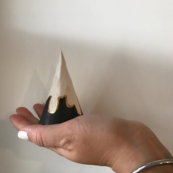 Modern Ring Cone Elegant Ring Cone Minimal Ring Cone 22 Carat gold Ring cone Engagement Ring