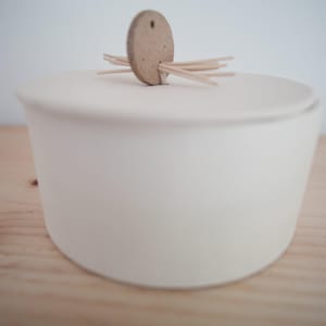 Minimal Jewelry Box, Aesthetic Jewelry Box, Ceramic Jewelry Box, Wedding Gift, Ceramic Anniversary Gift, Minimal Gift For Her, Memento Gift image 3