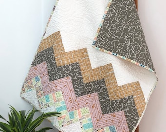 Neutral baby quilt | chevron quilt | lap quilt | geometric quilt | mid century modern | neutral nursery | neutral home decor