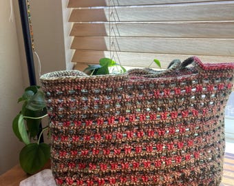Sac fourre-tout en maille crochetée à la main