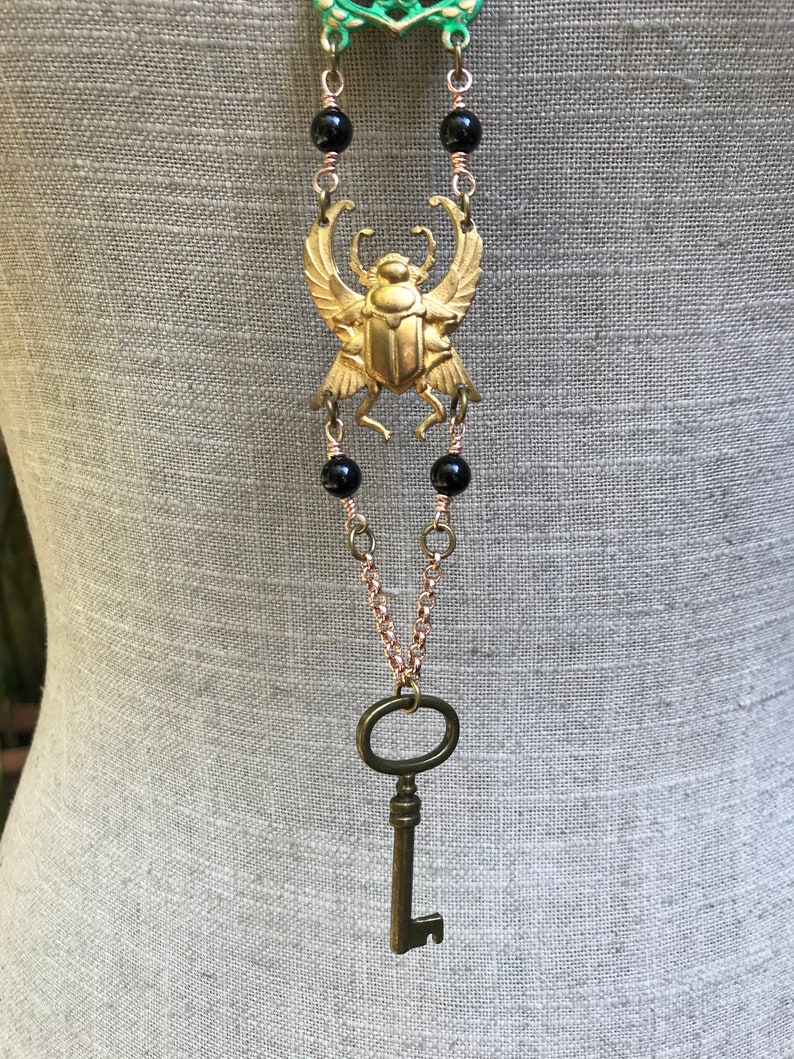 Steampunk necklace chic swarovski crystal beetle and key The fabulous coleorostat image 4