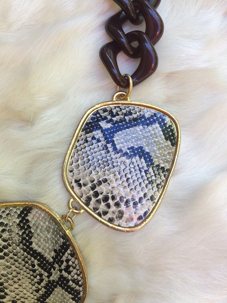 Collier Couture PM Paris - Strass Doré Sur Métal - Thème Art Déco - Occasion
