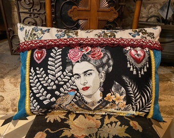 Frida Kahlo XL boho colorful rectangular calaveras and braids cushion "Frida and Bonito"