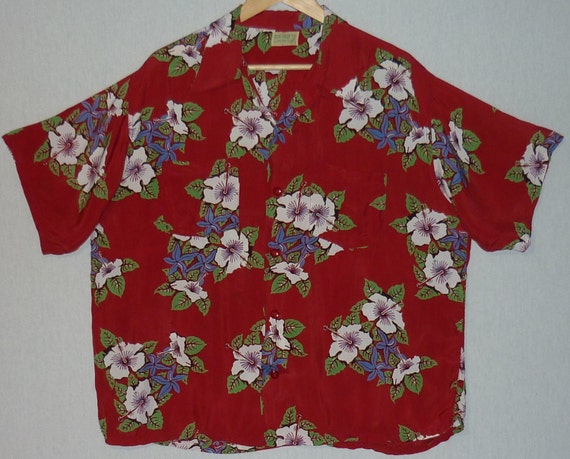 1950s Hawaiian Shirt / L - XL / Silky Rayon / Hib… - image 2