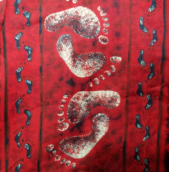 1960s Hawaiian Shirt / S - M / Footprint / Barefoo