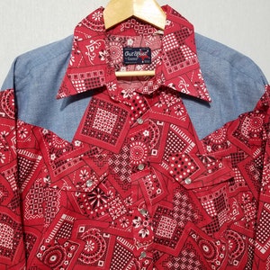 NOS Vintage 1970er Jahre westlichen Shirt XL Campus out West Bandana Print Perle Snaps Cowboy Shirt 1970er Jahre Herrenmode 70er Jahre Shirt Bild 2