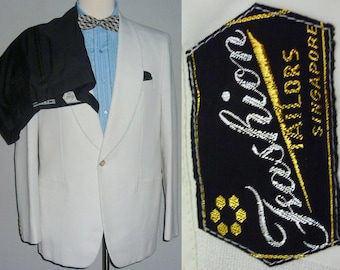 Vintage 1970s Mens Tuxedo / 38 - 40 / M / Shawl Collar / Dinner Jacket / 1970s Tuxedo / 70s Tuxedo / Wedding / Prom / 1970s Mens Fashion