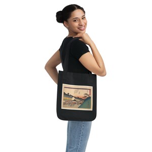 Narumi, de la serie Las cincuenta y tres estaciones del camino Tōkaidō de Utagawa Hiroshige - Bolso de lona resistente imagen 4