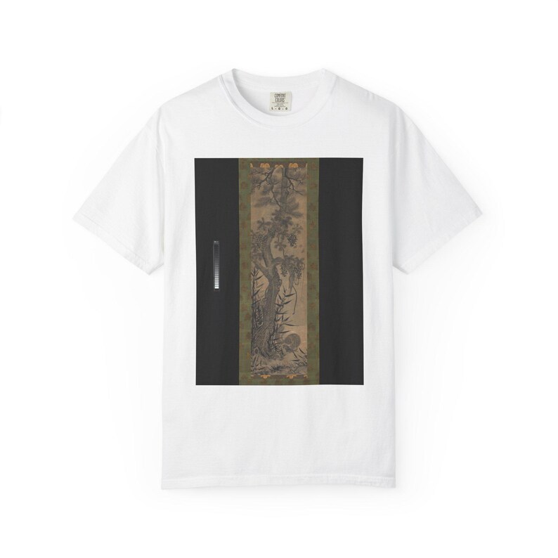 T-Shirt mit Kiefern-, Bambus-, Trauben- und Eichhörnchenmotiv, asiatisches Tuschebild-T-Shirt, Comfort Colors 1717 Bild 1