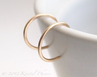 Pequeños aros dorados - pendientes de aro invertidos, chapados en oro de 14k, sencillos y clásicos, 1/2" (10 mm 12 mm), amarillos o rosas, ecológicos, unisex, regalo