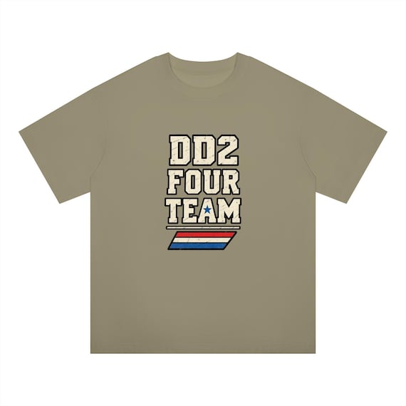 DD2 FOUR TEAM Oversized Veteran T-Shirt