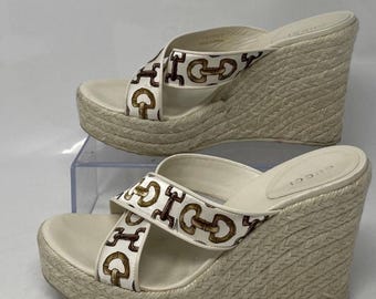 Gucci espadrile sandals ivory wedge 9