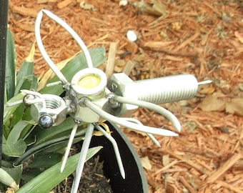 Handcrafted Metal Bee Garden Stake - Recycled Art Sculpture